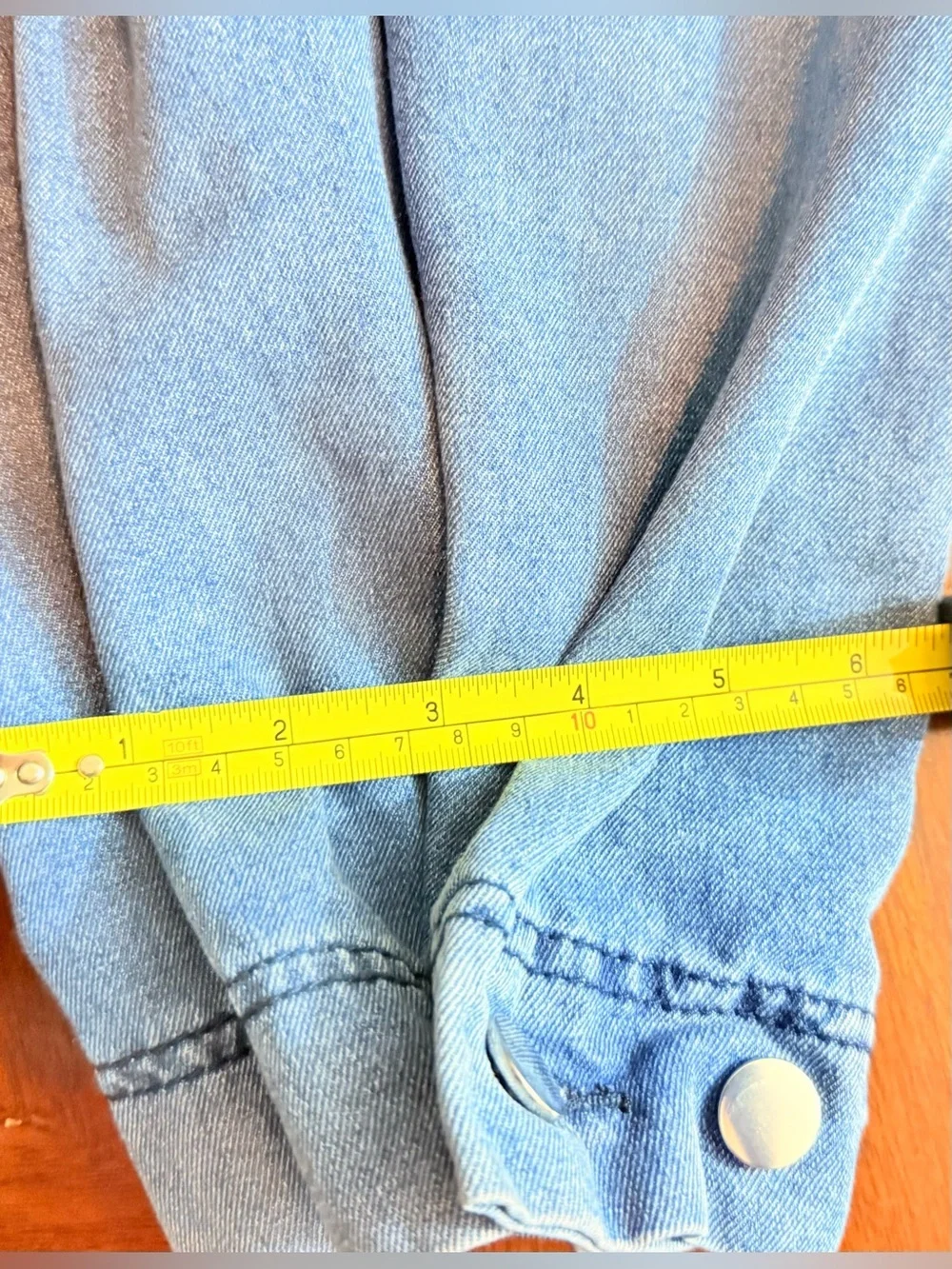 Women’s Light Blue Pleated Denim Jeans